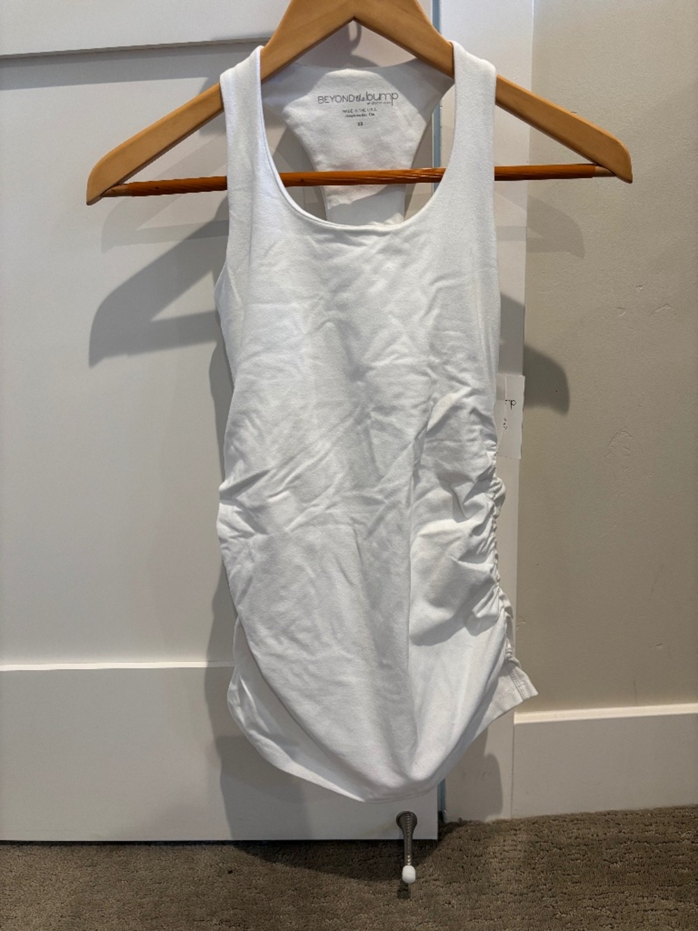Beyond yoga beyond the bump xs maternity tank NWT in white